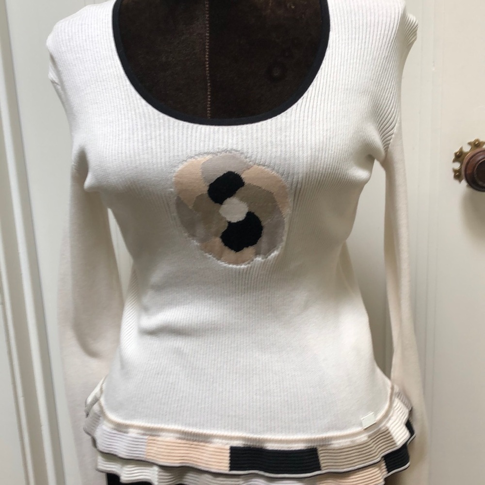 Chanel 42 Ribbed 100% Cotton Shirt Camellia design